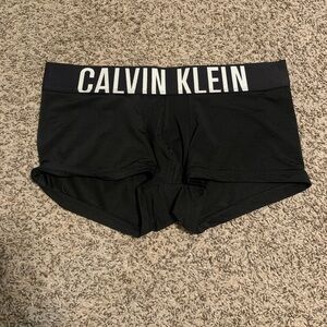 Calvin Klein Underwear - Medium